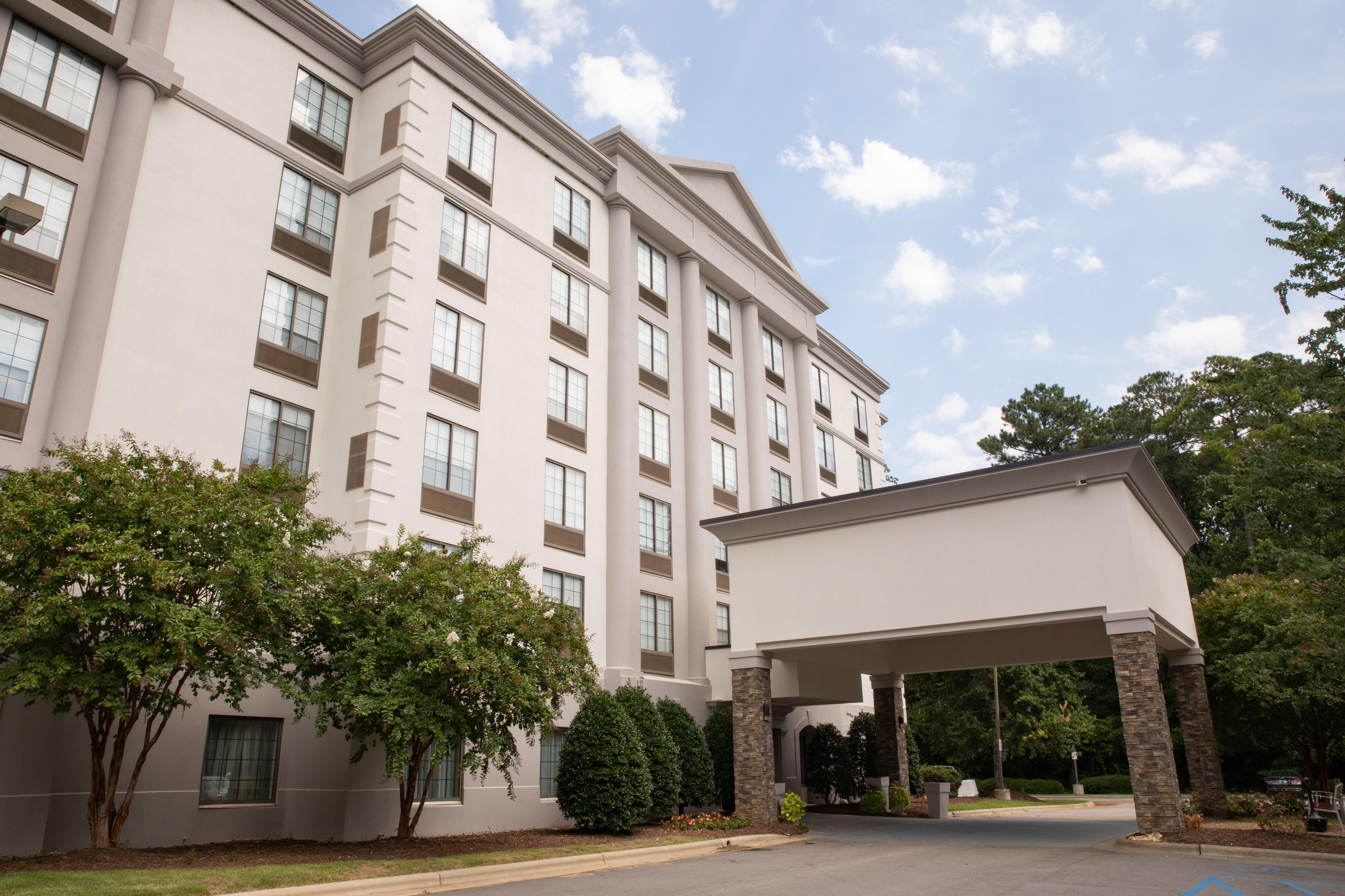 Holiday Inn & Suites Raleigh Cary By Ihg Eksteriør billede
