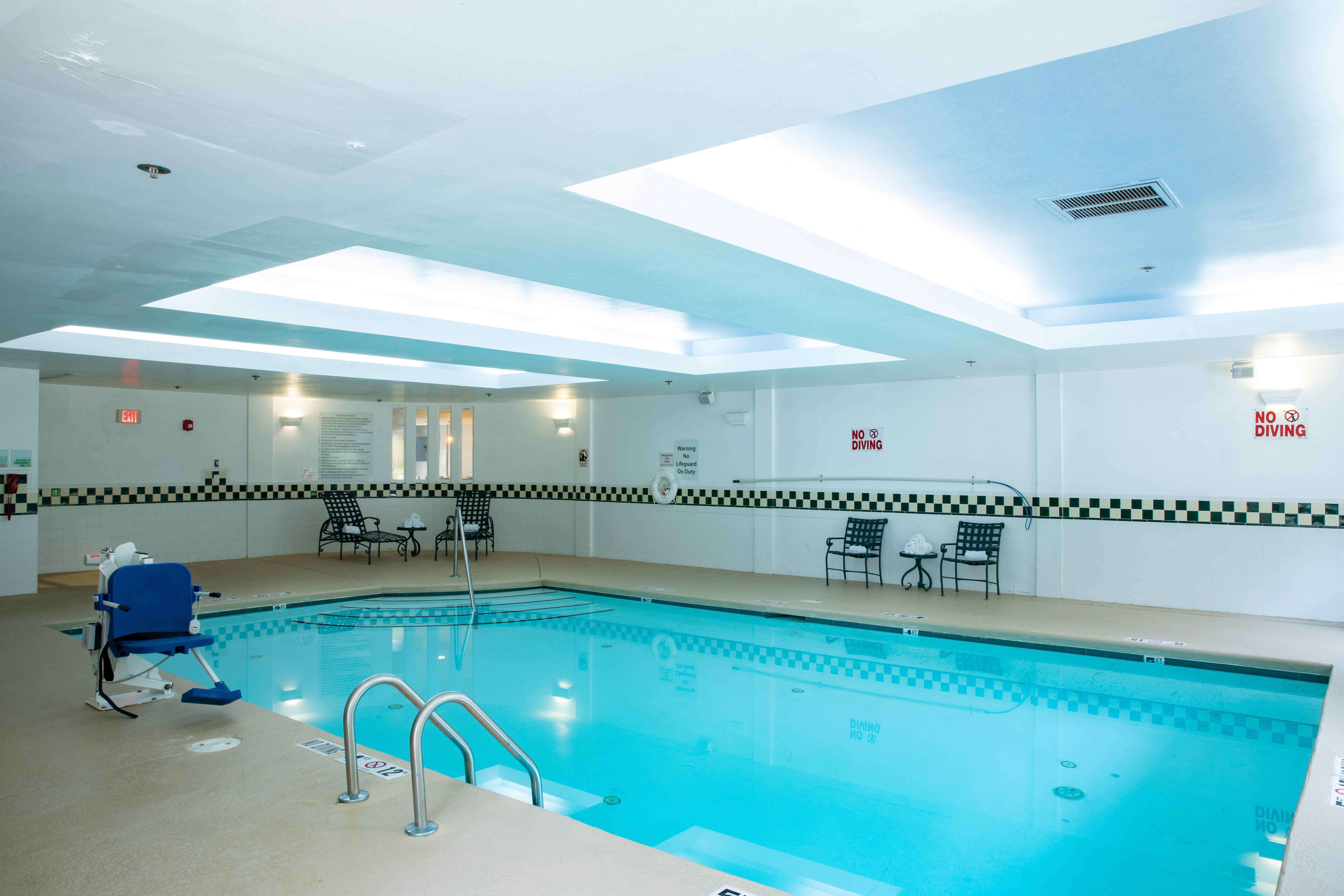 Holiday Inn & Suites Raleigh Cary By Ihg Eksteriør billede