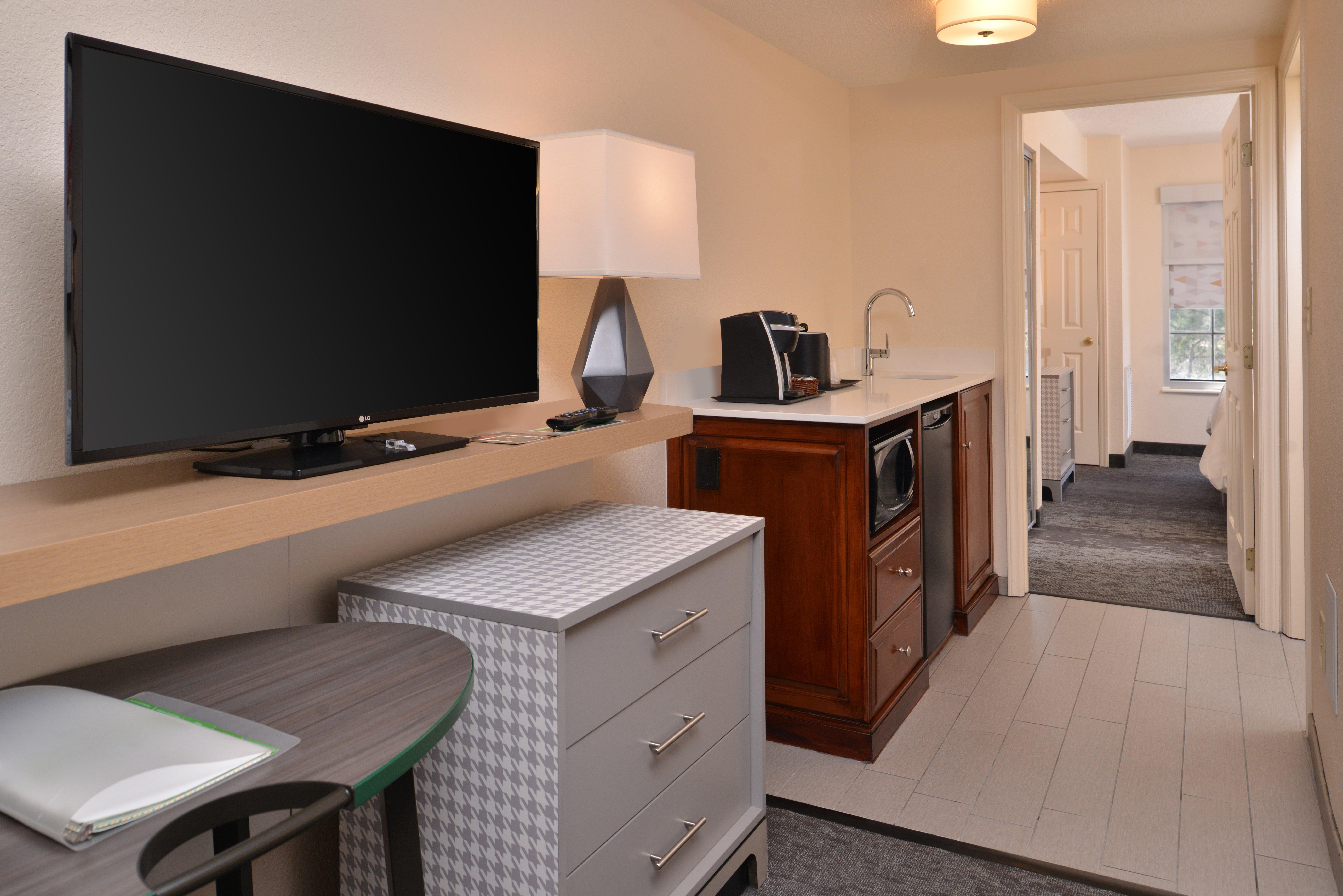 Holiday Inn & Suites Raleigh Cary By Ihg Eksteriør billede